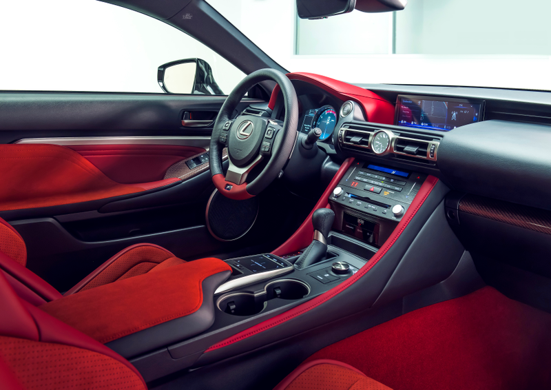 Illustration for article titled The 2020 Lexus RC F Track Edition Adds Aero and Lightness